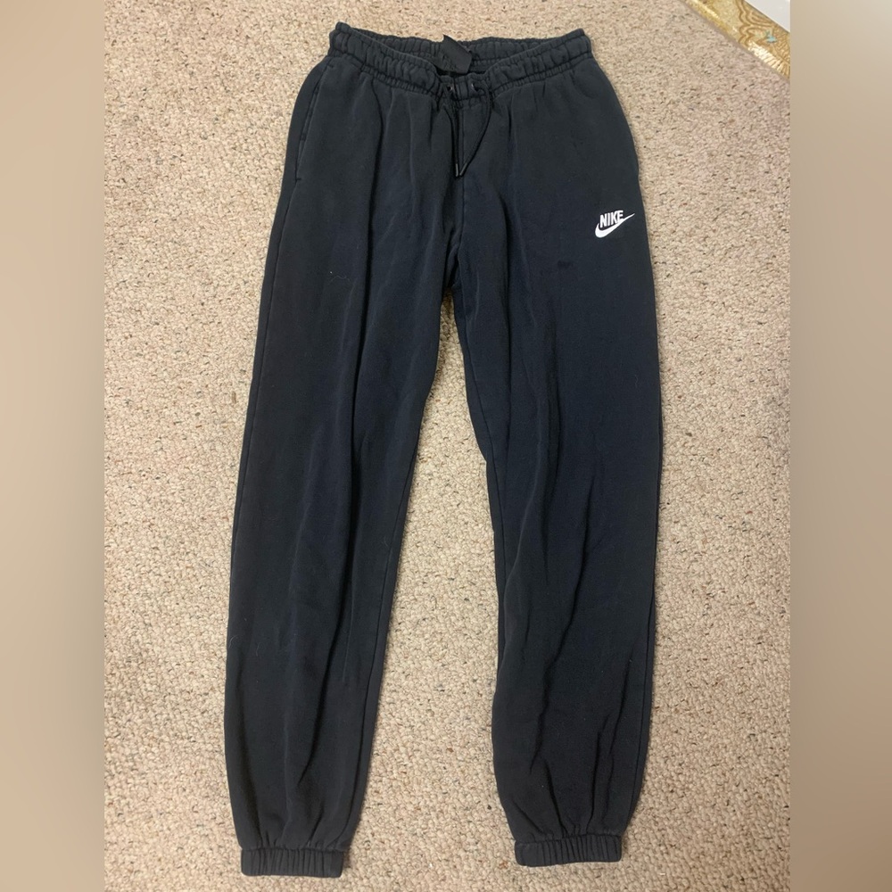 Nike Sportswear Women’s Jogger Sweatpants Size Small EUC